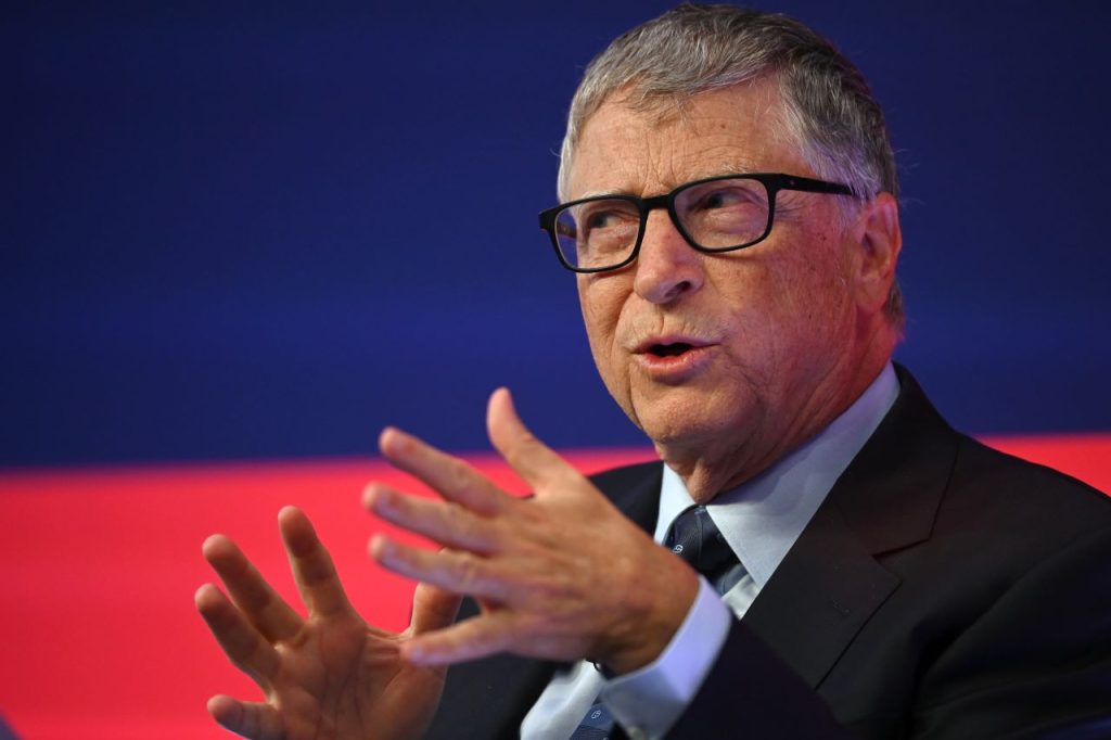 Ahora Bill Gates quiere “bloquear el sol” y enfriar el planeta ¿Cómo piensa hacerlo?