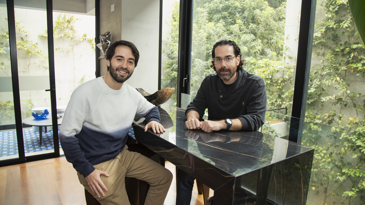 Jose Luis Gamboa (CEO) y Gonzalo Yrigoyen Cook (COO), fundadores de Excuela